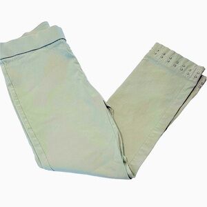 Women's Pull-On Cropped Pants in Sage
